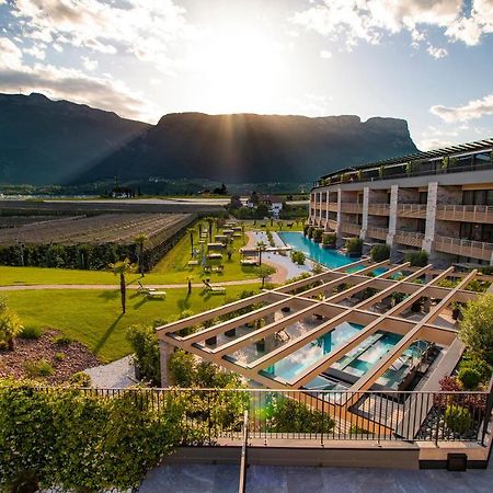 Weinegg Wellviva Resort Апп'яно-сулла-Страда-дель-Віно Екстер'єр фото